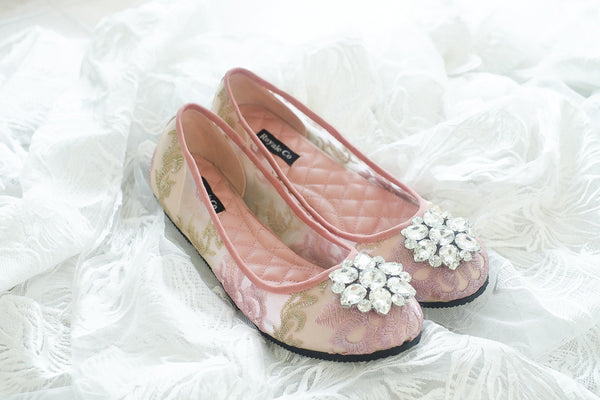 DOLCEA LACE FLAT SHOES WITH SWAROVSKI CRYSTAL - BABY PINK GOLD