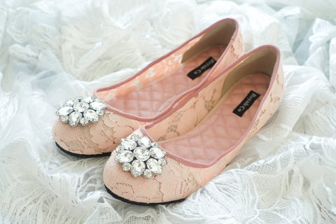 DOLCEA LACE FLAT SHOES WITH SWAROVSKI CRYSTAL - PEACH