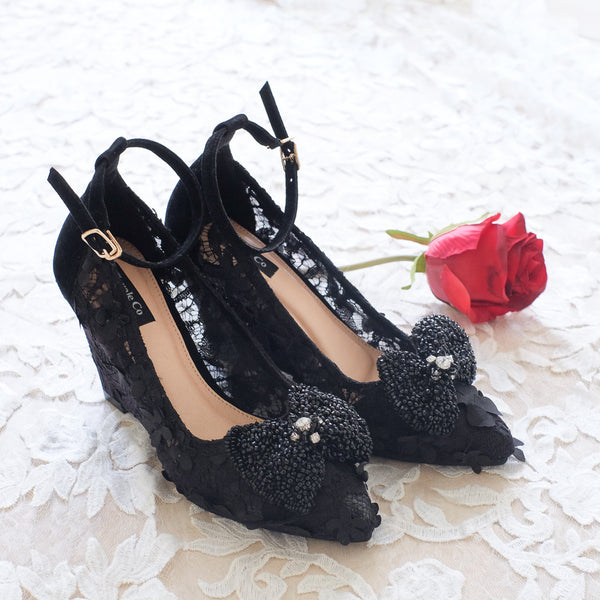 CAMELLIA POINTED SUEDE ANKLE STRAP WEDGES 9CM WITH RIBBON BEADS SWAROVSKI CLIP - BLACK