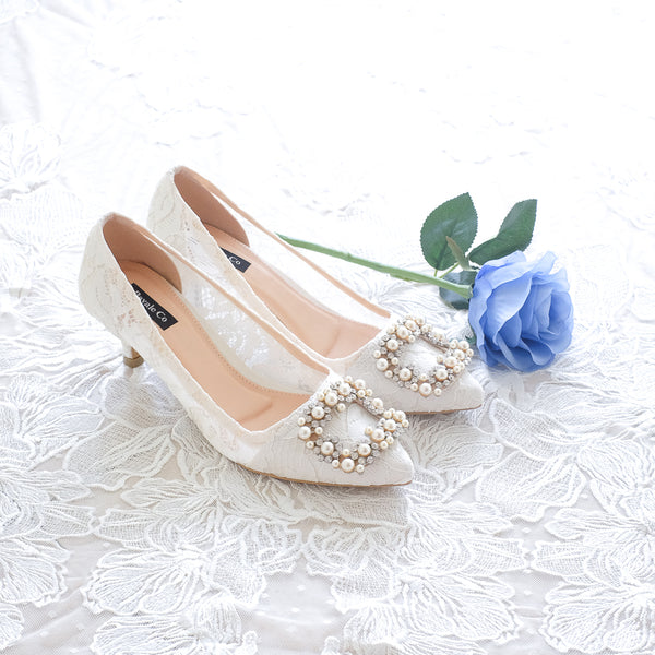 COCO LACE POINTED HEELS 5CM WITH PEARL CRYSTAL - WHITE