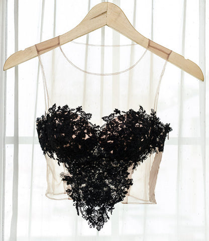 LACEY TOP V HEART SHAPED - BLACK